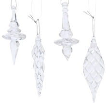 Čtyři průhledné rampouchy jako ozdoby na vánoční stromeček