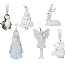 Sada ozdob na vánoční stromeček s motivy z plastu, včetně tučňáka, jedle, anděla, soba a ledního medvěda