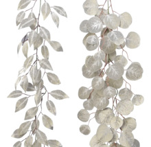 Dva umělé eukalyptové girlandy s kulatými a podlouhlými listy