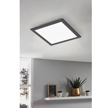 Čtvercové LED stropní svítidlo s tmavým rámem pro osvětlení místnosti