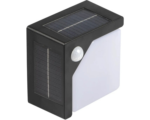 Solární lampa s pohybovým senzorem