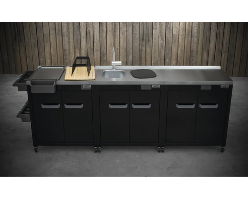 Venkovní grilovací kuchyně s umyvadlem, krájecí deskou a skříňkami