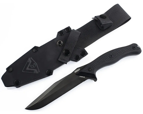 Černý nůž s pouzdrem