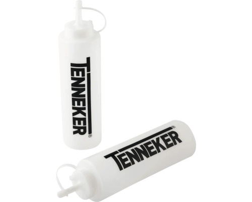 Dvě bílé stříkací lahve značky Tenneker