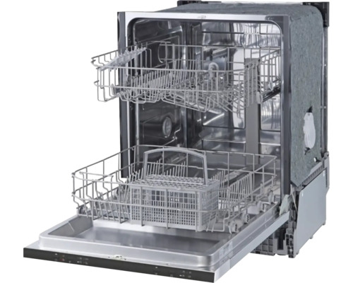 Otevřená myčka nádobí s koši