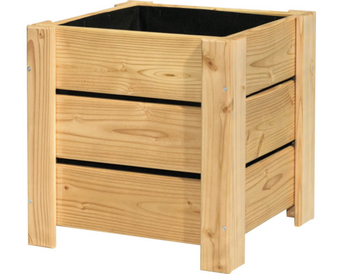 Čtvercový dřevěný květináč do zahrady