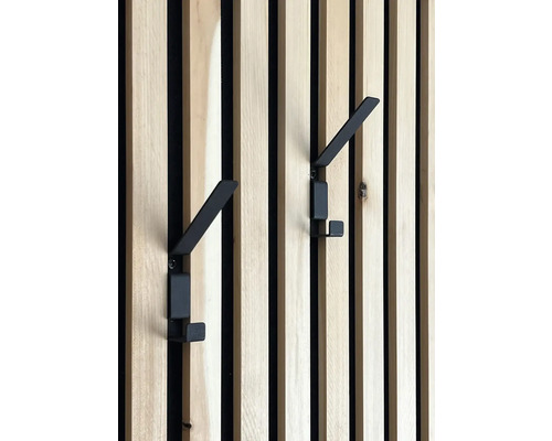 Věšák na oděvy k akustickému panelu černý 14x60x94 mm, 2 ks Dva černé věšáky na stěně s dřevěnými lamelami