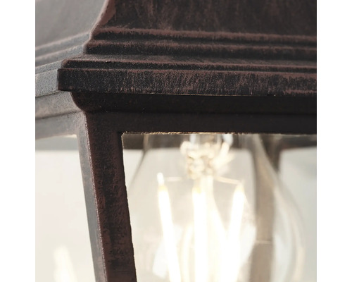 Detail venkovní lampy