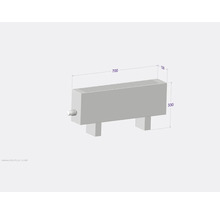 Radiátor o rozměrech 700 x 330 x 130 mm.