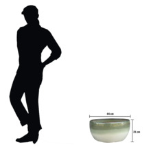 Květináč o rozměrech 44 cm krát 21 cm