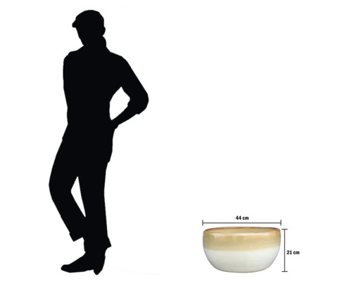 Dekorativní mísa o rozměrech 44 x 21 centimetrů.