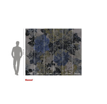 Foto tapeta s květinovým vzorem a údaji o velikosti