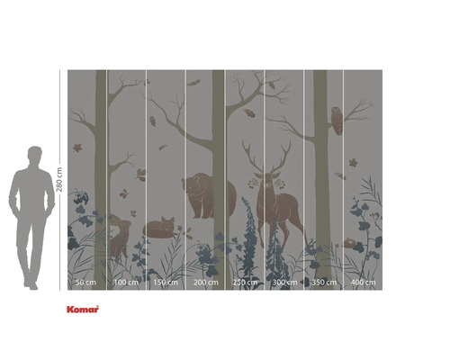 Fototapeta s motivem lesa, včetně stromů, medvěda, jelena, zajíce, lišky a sovy, formát cca 280 x 400 cm