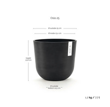 Květináč Ecopots Oslo 25: výška 21,8 centimetrů, vnější průměr 25 centimetrů, objem 7,7 litrů, hmotnost 1,2 kilogramu.