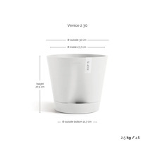 Květináč Ecopots Venice 2 30: výška 27,5, horní průměr 30, vnitřní 27,7, dolní 21,7 centimetrů, hmotnost 2,5 kilogramů, objem 4 litry.