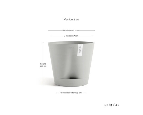 Květináč Ecopots Venice 2 40 s rozměry: výška 35,7 centimetrů, vnější průměr 40,2 centimetrů, průměr dna 29 centimetrů.