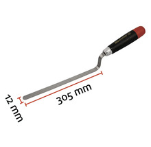 Škrabka na spáry o délce 305 milimetrů a šířce 12 milimetrů.