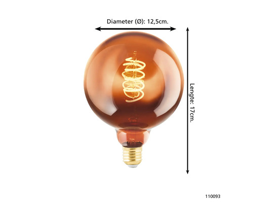 Dekorativní žárovka Globe o průměru 12,5 cm a délce 17 cm.