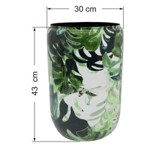 Dekorativní váza se vzorem zelených listů monstery, výška 43 centimetrů, šířka 30 centimetrů.