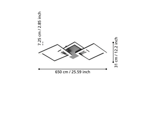 Moderní stropní LED svítidlo se třemi obdélníkovými prvky, šířka přibližně 65 centimetrů, hloubka 31 centimetrů, výška 7,25 centimetrů.