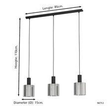 Závěsné svítidlo se třemi zdroji a válcovými stínidly, délka 85 centimetrů, výška 110 centimetrů, průměr stínidla 15 centimetrů.