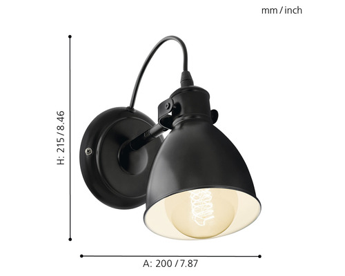 Černé nástěnné svítidlo s industriálním designem