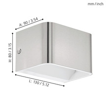 Kovové nástěnné svítidlo s rozměry