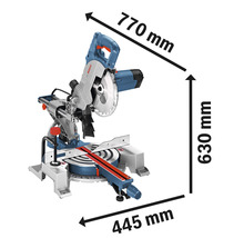 Pokosová pila s rozměry 770 mm, 630 mm a 445 mm.