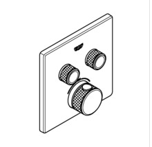 Logo Grohe na čtvercové sprchové baterii se třemi otočnými knoflíky