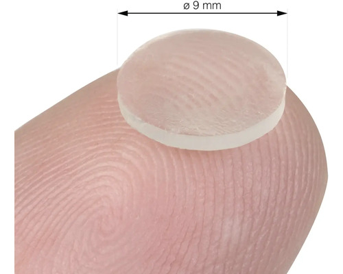 Silikonový nárazník o průměru 9 milimetrů na prstu