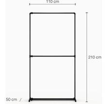 Kovový věšák na oblečení o rozměrech 110 cm šířka, 210 cm výška a 50 cm hloubka