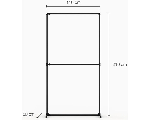 Stojan na oblečení o rozměrech 110 cm šířky a 210 cm výšky