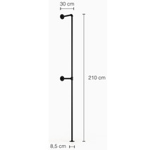 Černý věšák na oblečení o rozměrech 210 cm výška, 30 cm hloubka a 8,5 cm základna