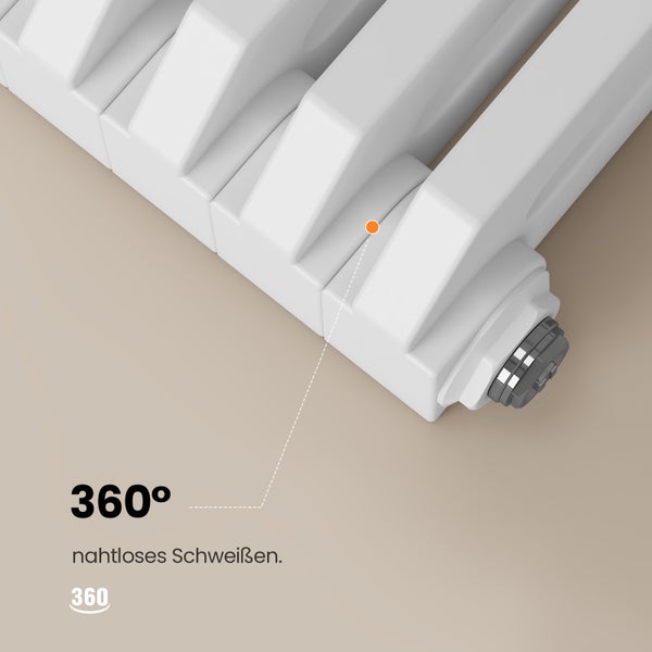 Detailní pohled na bílý radiátor s bezešvým svařováním