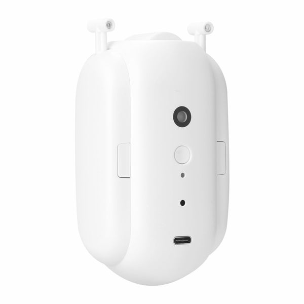 Bezpečnostní kamera pro vnitřní použití pro montáž na stěnu s USB-C konektorem a dvěma integrovanými LED světly