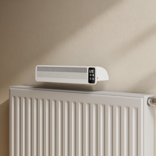 Radiátorový ventilátor s digitálním displejem pro montáž na radiátor pro optimalizaci distribuce tepla
