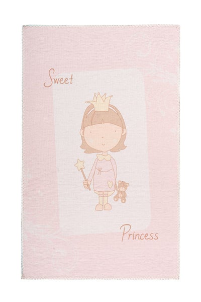 Růžový dětský koberec s motivem princezny, kouzelnou hůlkou, medvídkem a nápisem Sweet Princess.