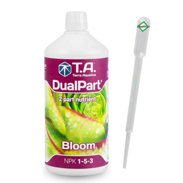 Hnojivo pro rostliny Terra Aquatica DualPart Bloom NPK 1-5-3 v plastové láhvi s dávkovací pipetou.